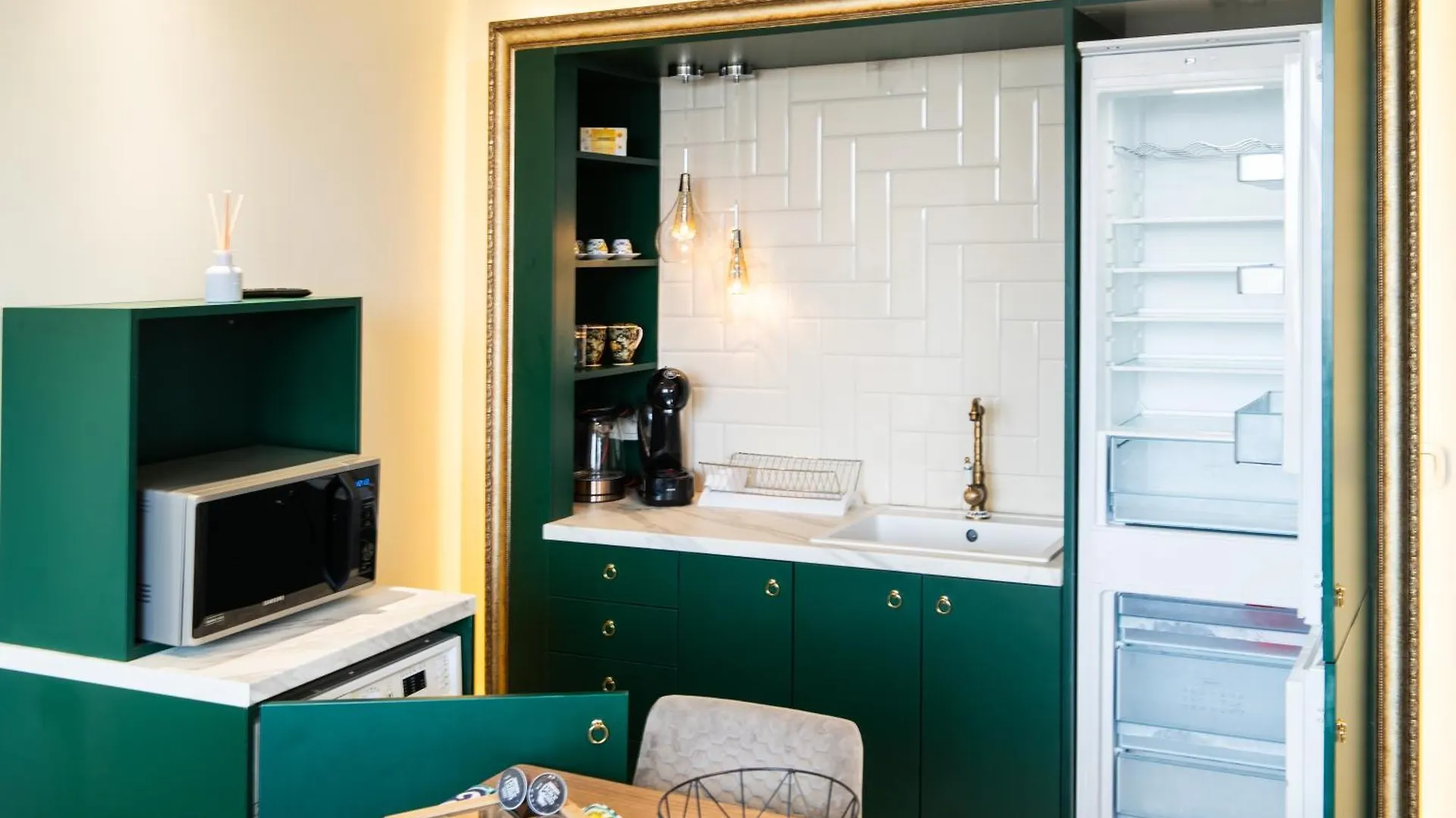Heart Of The Center, 2Bedroom View Lux Apartment ソフィア ブルガリア